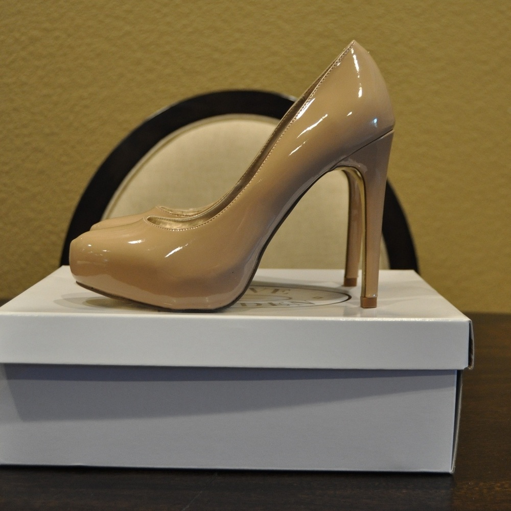 Steve Madden MELTZ Beige Tan Nude Platform Heels - Picture 4 of 7